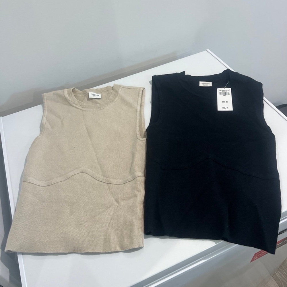 A&F Beige and Black Tops